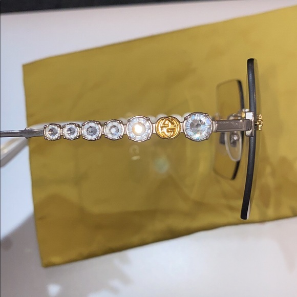 Gucci sunglasses - Picture 2 of 3